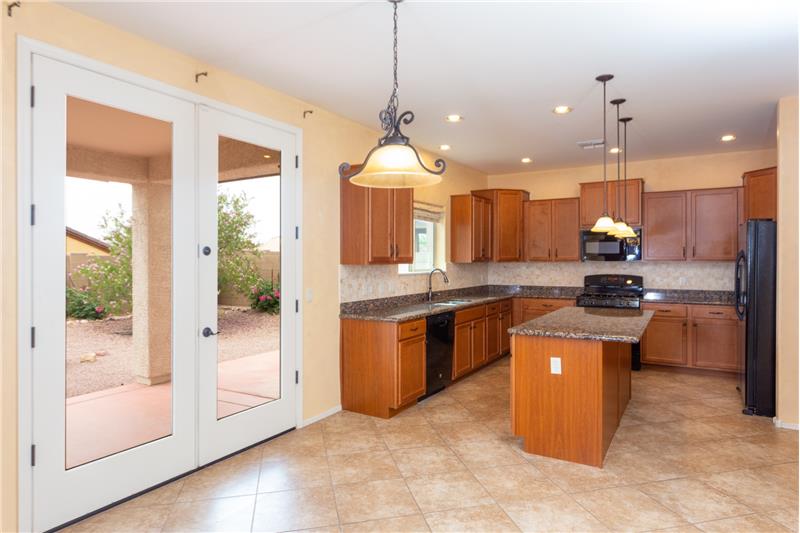 Light & Bright Kitchen w/8 ft French Doors