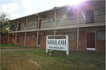 Shiloh - 920 Speight Ave, Waco, TX